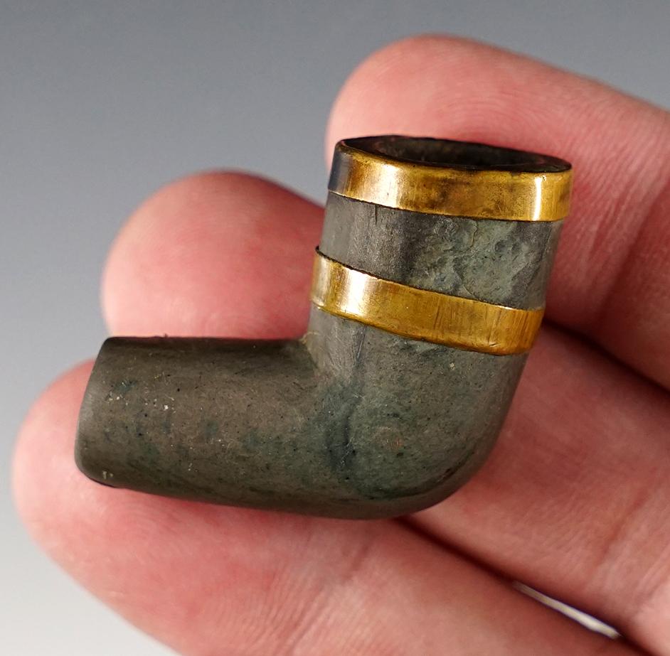 1 1/4" Elbow Pipe with decorative brass bands, circa 1800's. Some restoration to the pipe stem.