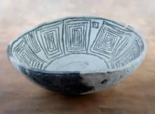 7 1/4" x 2 1/4" Anasazi Pottery Bowl from the Southwestern U.S. Nice interior paint.