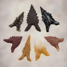 Set of 7 nice and well styled New Mexico Points. The largest is 15/16".