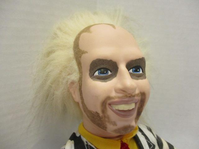 1989 Warner Bros. Beetle Juice Talking/Wind-up Spinning Head Doll