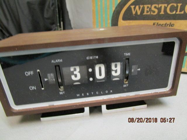 Vintage Westclox Electric Clock w/Box - 1  Led Digital Clock - 1 Sports Radio appears new