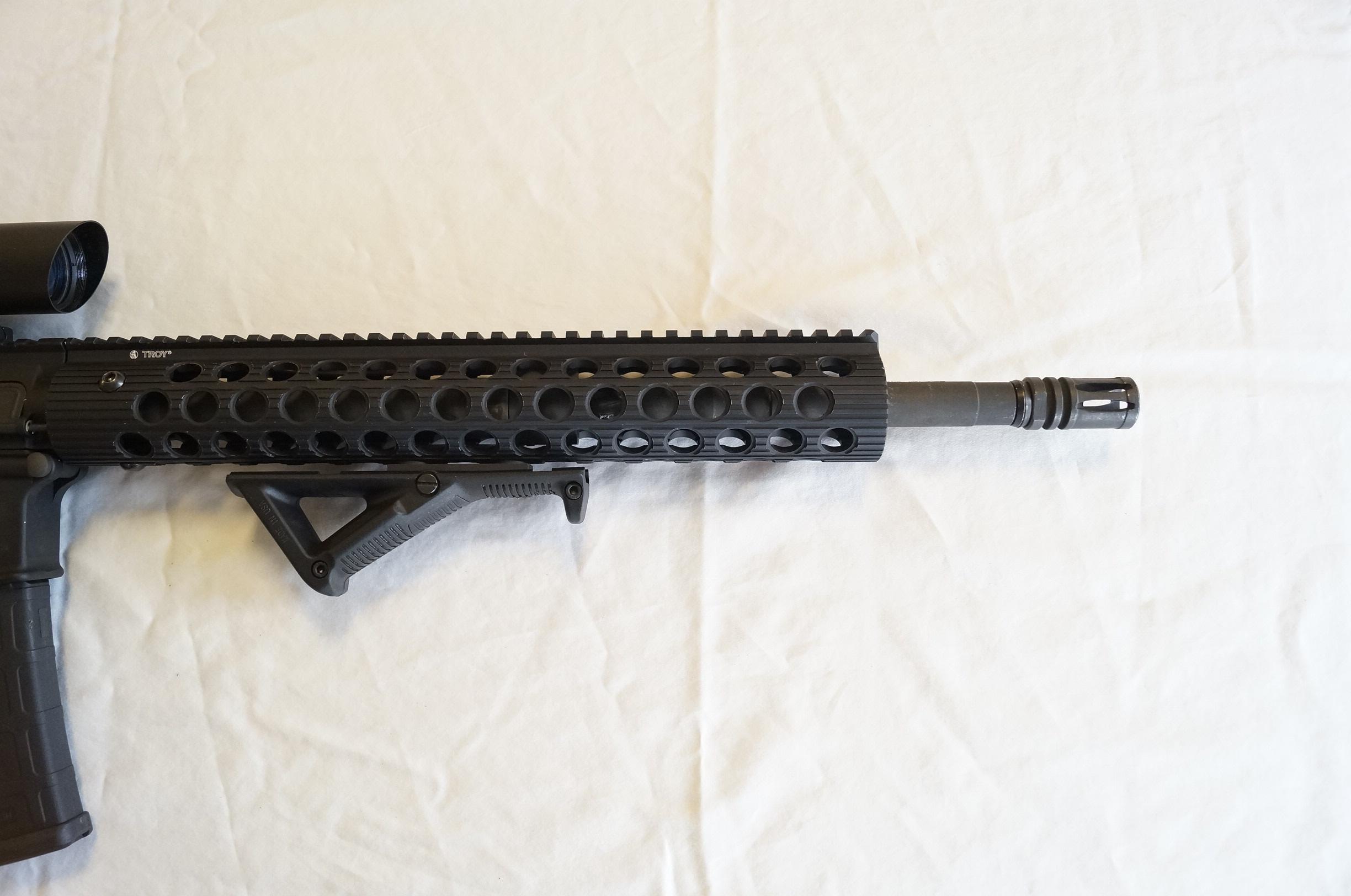 Elite Arms JD-15 5.56 Semi-Automatic AR15 Rifle w/ iTac Defense CP1 Red Dot Scope