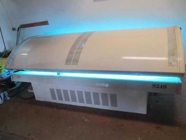 Suntana Sun Systems S245 Tanning Bed