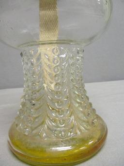 Vtg. "Lamplight Farms" Oil Lamp Made in Austria