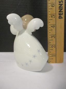 Lladro 6528 Little Angel with Lyre Harp Figurine