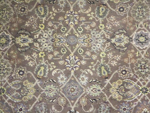 Earth Tone Wool Area Rug