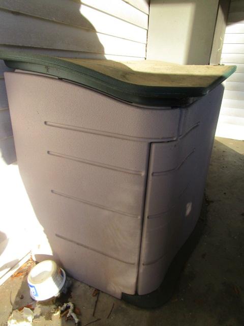 Rubbermaid Horizontal Storage Shed