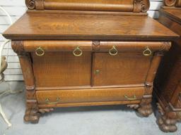 Tiger Oak Wash Stand with Paw Feet and Beveled Mirror