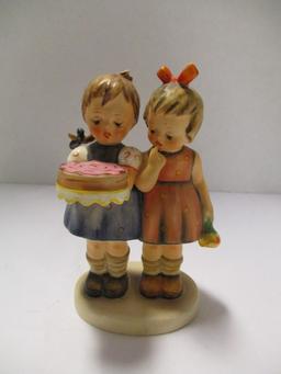 Goebel Hummel Happy Birthday #176 0 Figural