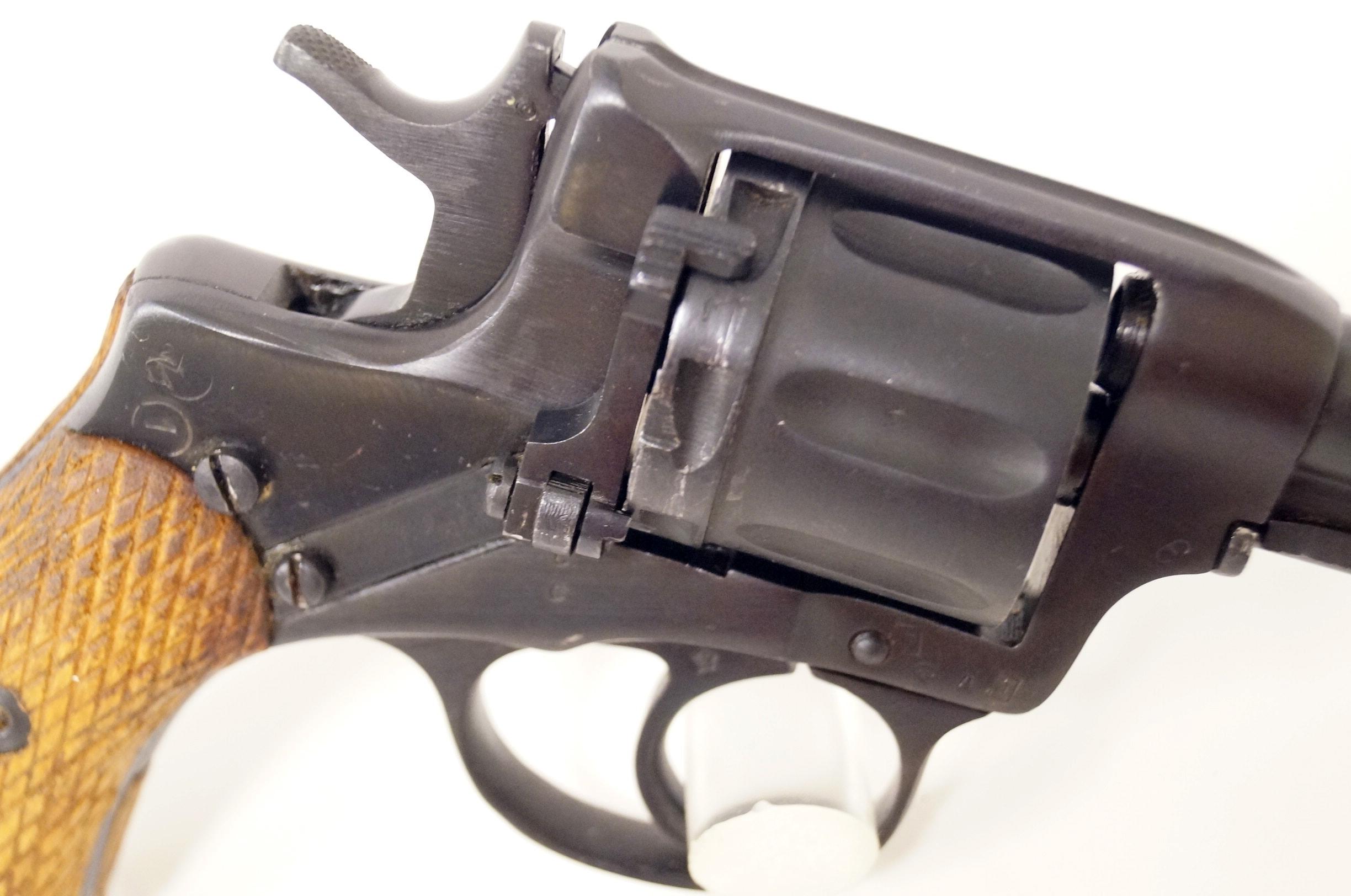 WWII 1943 Soviet Tula Arsenal Nagant M1895 7.62x38R Revolver