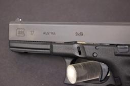 Glock 17 Gen 3 9mm Semi-Automatic Pistol w/ 2 Magazines in Case