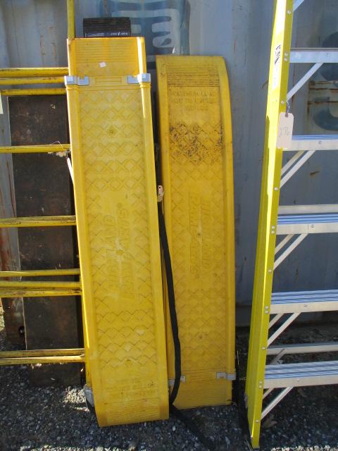 Pair of Highland RamParts 750lb. Capacity Heavy Duty Ramps