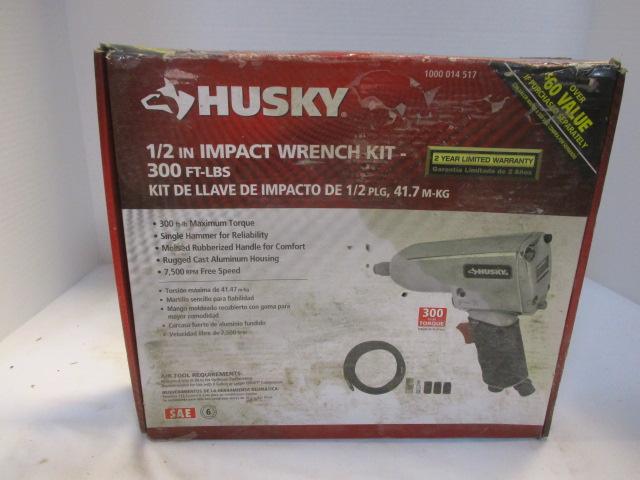 Husky 1/2" Impact Wrench Kit in Box