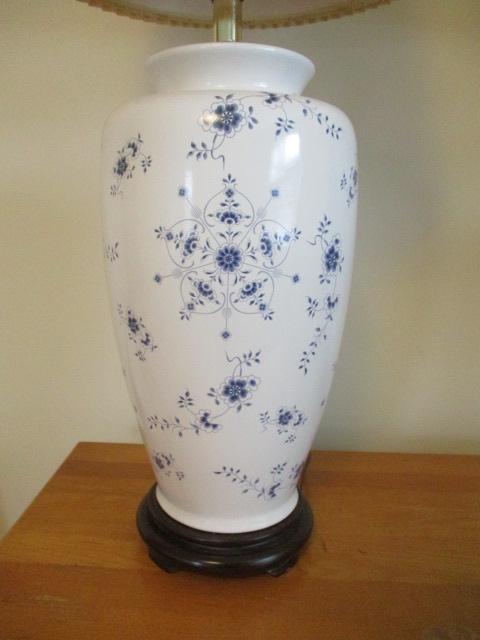 Blue and White Oriental Vase Lamp with Wood Base