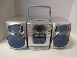 Durabrand AM/FM/CD/Cassette Stereo System