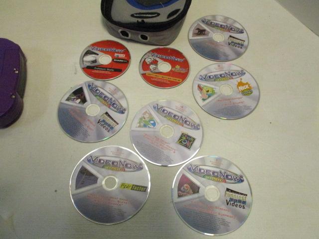 2004 Hasbro Video Now Color Player with 9 Games