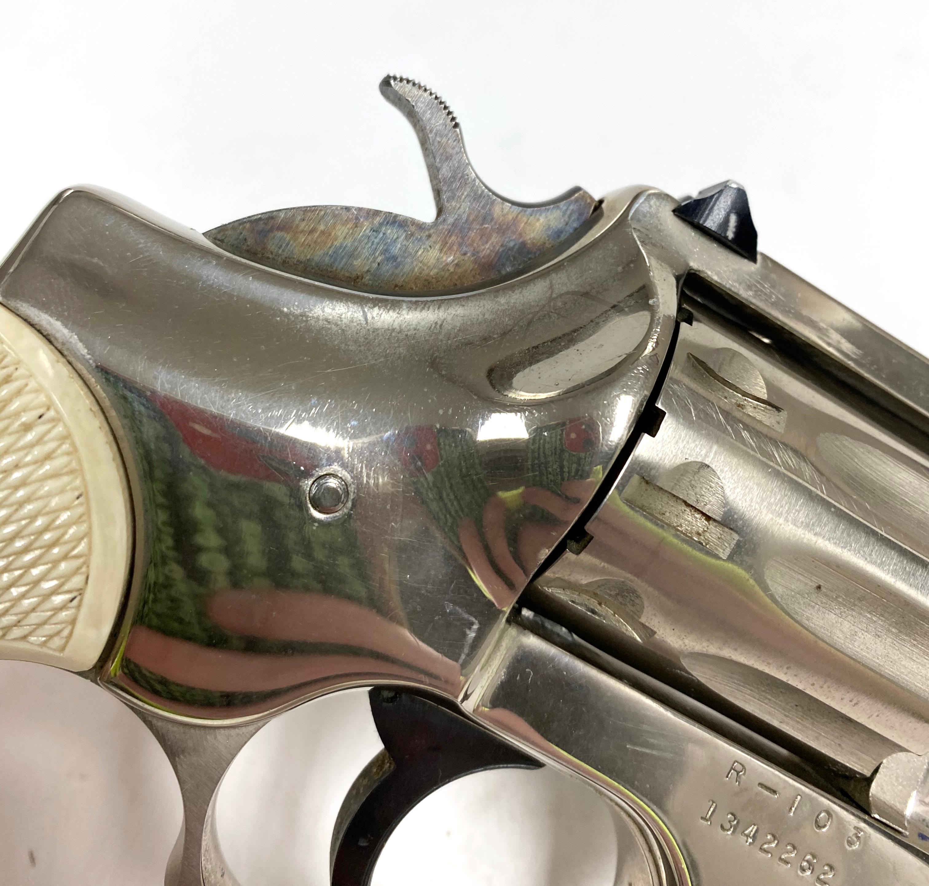 Excellent High Standard Sentinal R-103 .22  Caliber 9-Shot Revolver