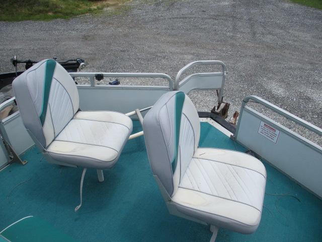 1994 Sun Tracker Bass Buggy 18 Pontoon, Trailer, 50Hp Mercury