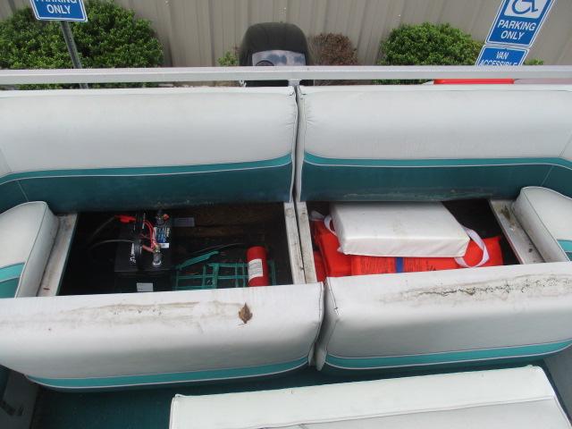 1994 Sun Tracker Bass Buggy 18 Pontoon, Trailer, 50Hp Mercury