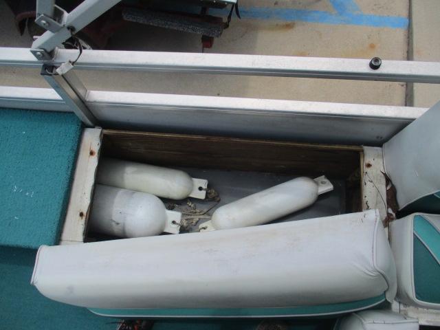 1994 Sun Tracker Bass Buggy 18 Pontoon, Trailer, 50Hp Mercury