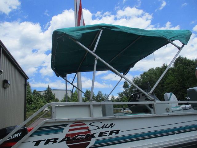 1994 Sun Tracker Bass Buggy 18 Pontoon, Trailer, 50Hp Mercury