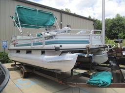 1994 Sun Tracker Bass Buggy 18 Pontoon, Trailer, 50Hp Mercury