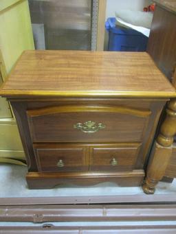 Full/Queen Spindle Headboard & Footboard With Rails