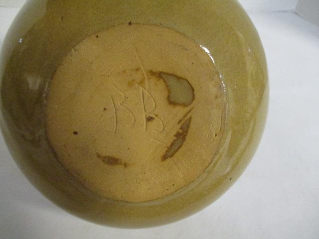 Vintage Kentucky Bybee Pottery Fluted Baker