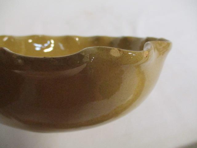 Vintage Kentucky Bybee Pottery Fluted Baker
