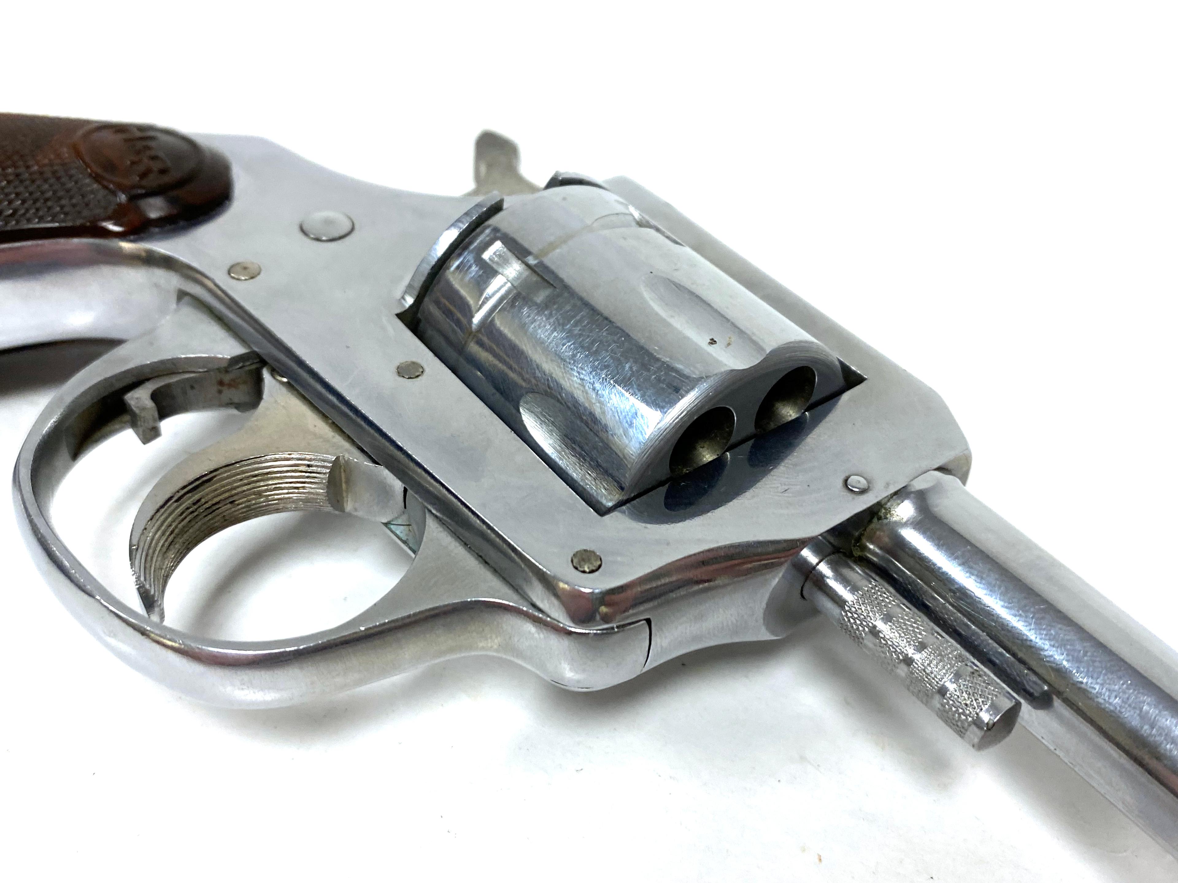 H&R 633 .32 Caliber Double Action Revolver