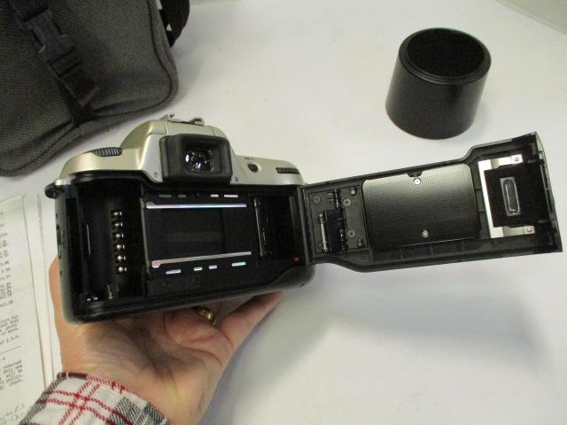 Nikon N60 35mm Camera with Quantaray NF AF 1:3.5-5.6 f=28-80mm Lens