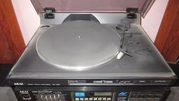 AKAI Stereo System with Pair of Recoton Corp. Speakers