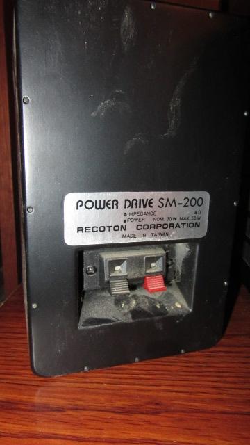 AKAI Stereo System with Pair of Recoton Corp. Speakers
