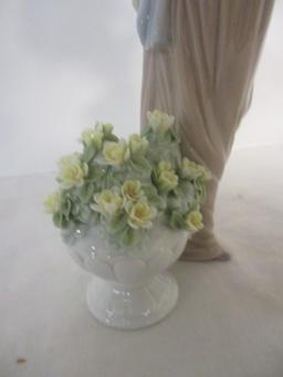 Lladro "Paris in Bloom" Porcelain Figurine #6280