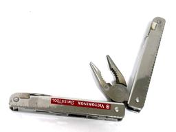 Nice Swiss Victoriknox Multitool Set