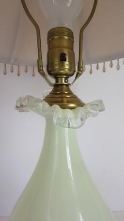 Vintage Fenton Uranium/Vaseline Glass Ruffle Vase Table Lamp