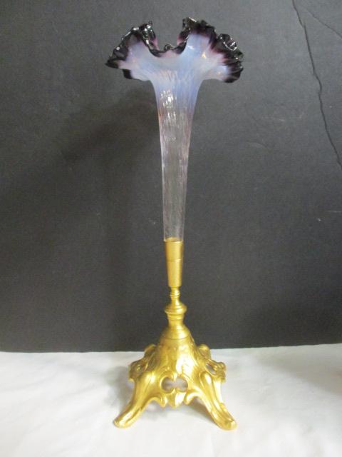 Glass & Gilt Bronze Epergne w/Feaathered Rim (14")