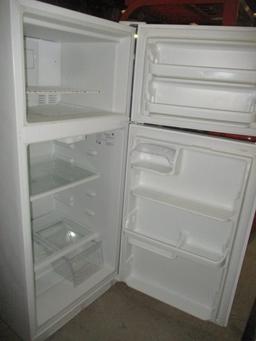 Kenmore White Top Mount Refrigerator
