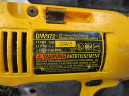 Dewalt 3/8" Drill w/ battery, charger in case