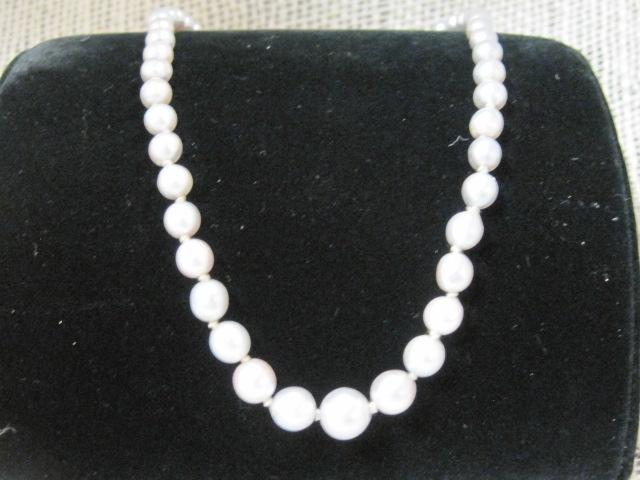 Pearl Necklace with Sterling Silver Clasp