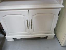 2 Door/1 Shelf Wood Cabinet