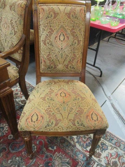 Ethan Allen Table, Leaves and Chairs