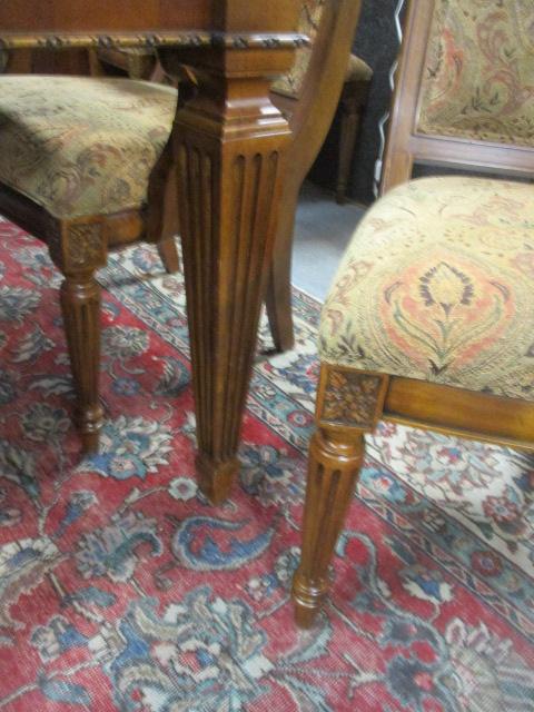 Ethan Allen Table, Leaves and Chairs