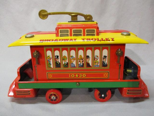 Vintage Tinkling Trolley With Original Box Battery Operated 13" x 7"