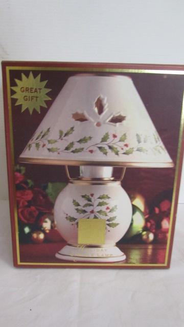 Lenox "Holiday" Candle Lamp, Teddy Bear/Present Shaker Set and Plush Bear