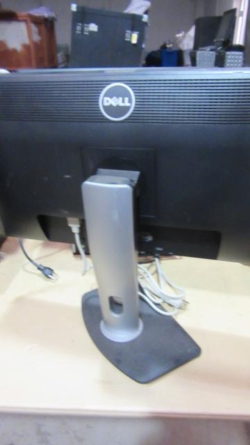 Dell Latitude 5480 Laptop, Charging Dock and  24" Monitor