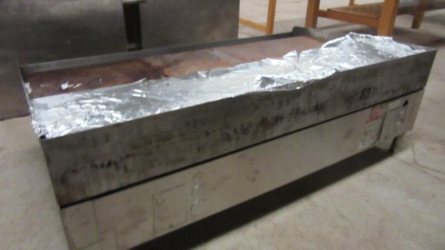 Vulcan Model HEG48D-1 Electric Professional Restaurant Flat Top Griddle