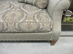 Haverty’s Like New Upholstered Rolled Arm Love Seat