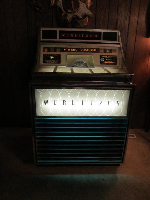 Wurlitzer Stereo Console Jukebox