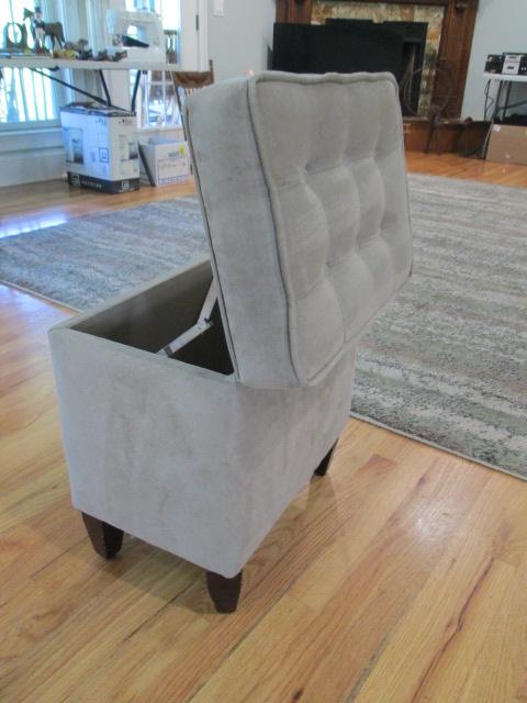 Microfiber Under Seat Storage Bench/Stool